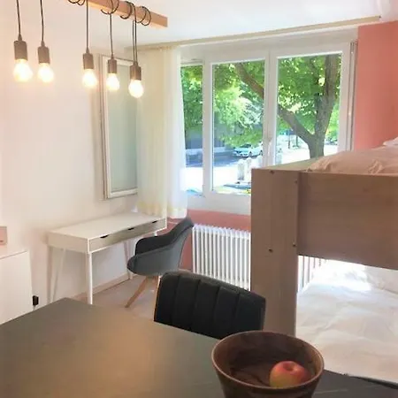Διαμέρισμα Ljubljana's Studio *